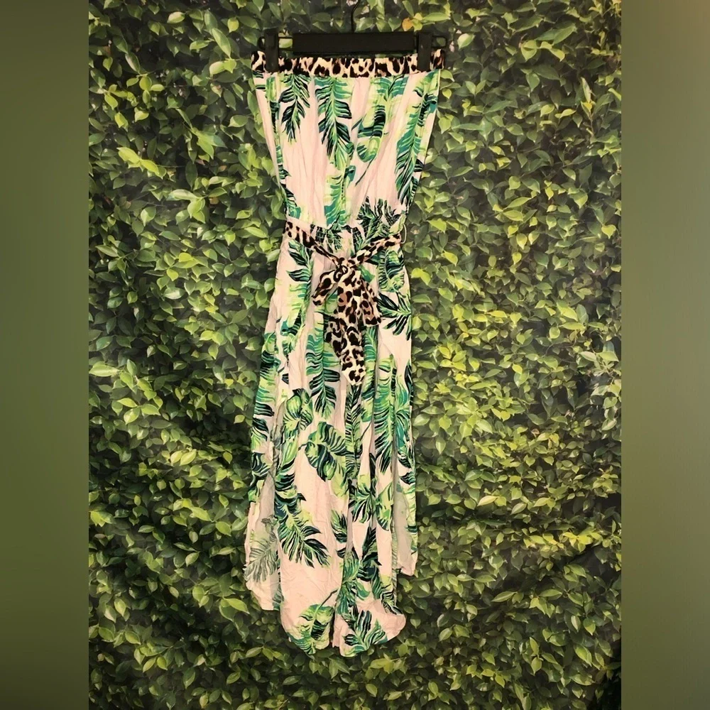 Venus Tropical Leaf Print Jumpsuit XS-S NWOT - Picture 2 of 16